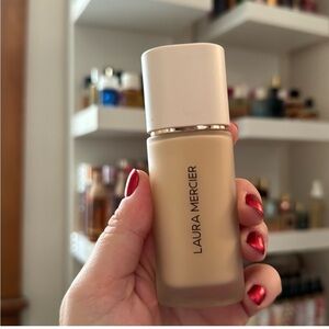 Laura Mercier Foundation - Cream